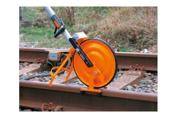 Système de guidage sur rails pour l'Odomètre Super NEDO